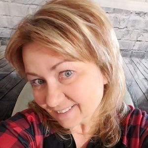 Meet your Posher, Diana